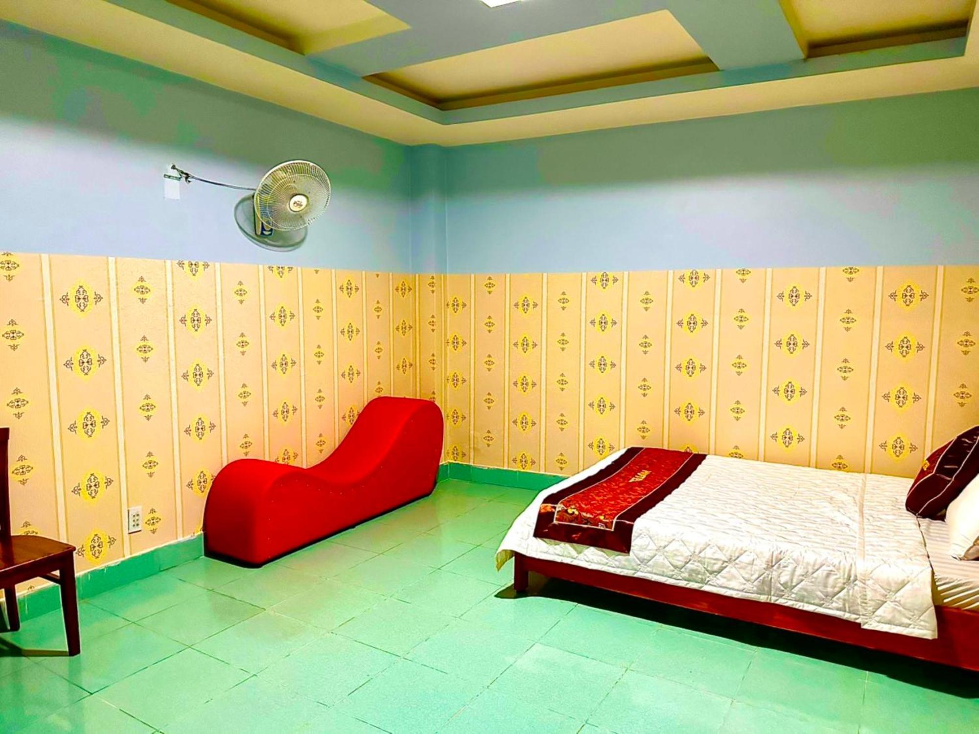 Nhu Quynh Hotel Hcm Ho Chi Minh City Exterior photo